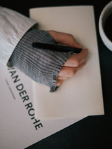 Seamless Basic Mano | Merinould Wrist warmer Gråmelange