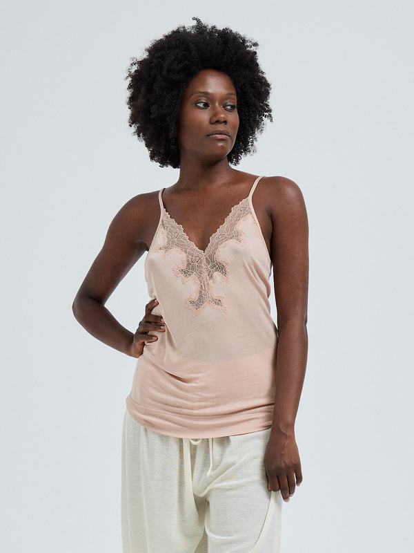 Seamless Basic Lace Silk Cami | Mulberry silke Cami top Rosie Beige w. Rosie Beige