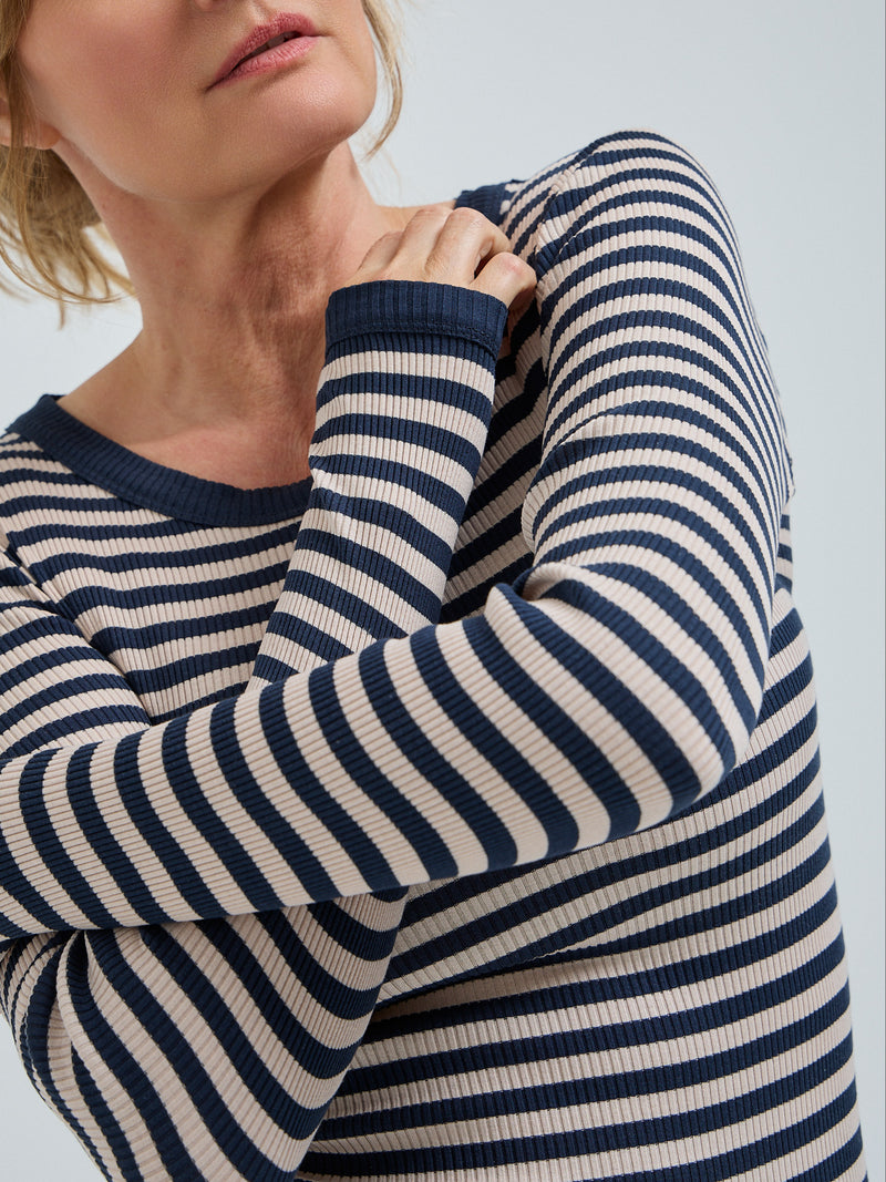 Seamless Basic Silky Fiore | Silke Bluse Navy/beige