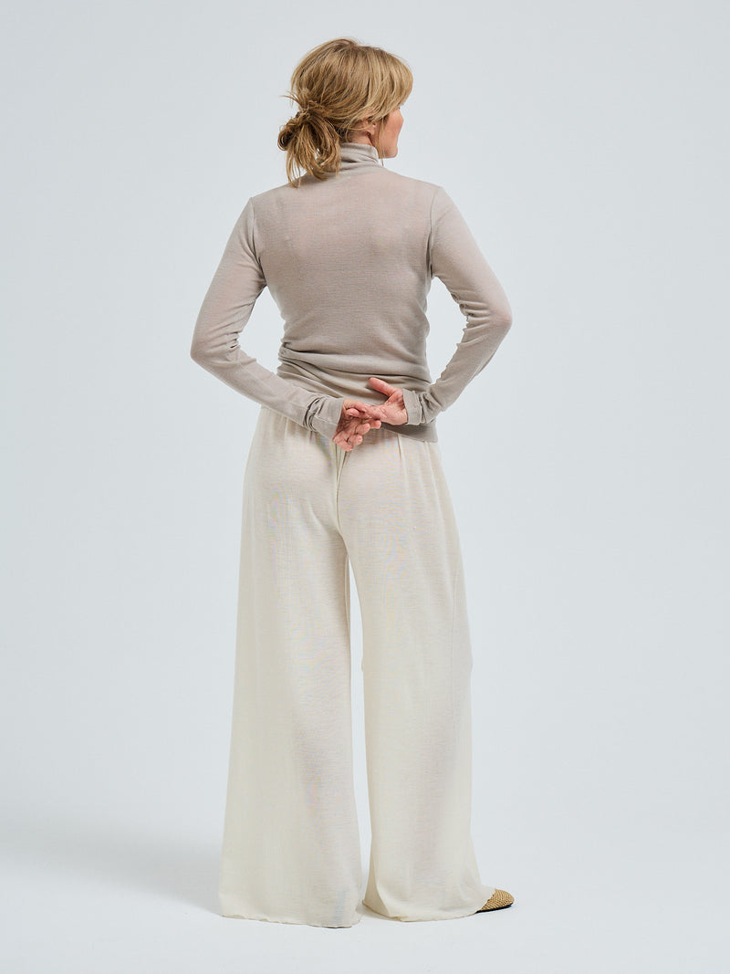Seamless Basic Woolen Lola | Merinould Rullekravebluse Beige