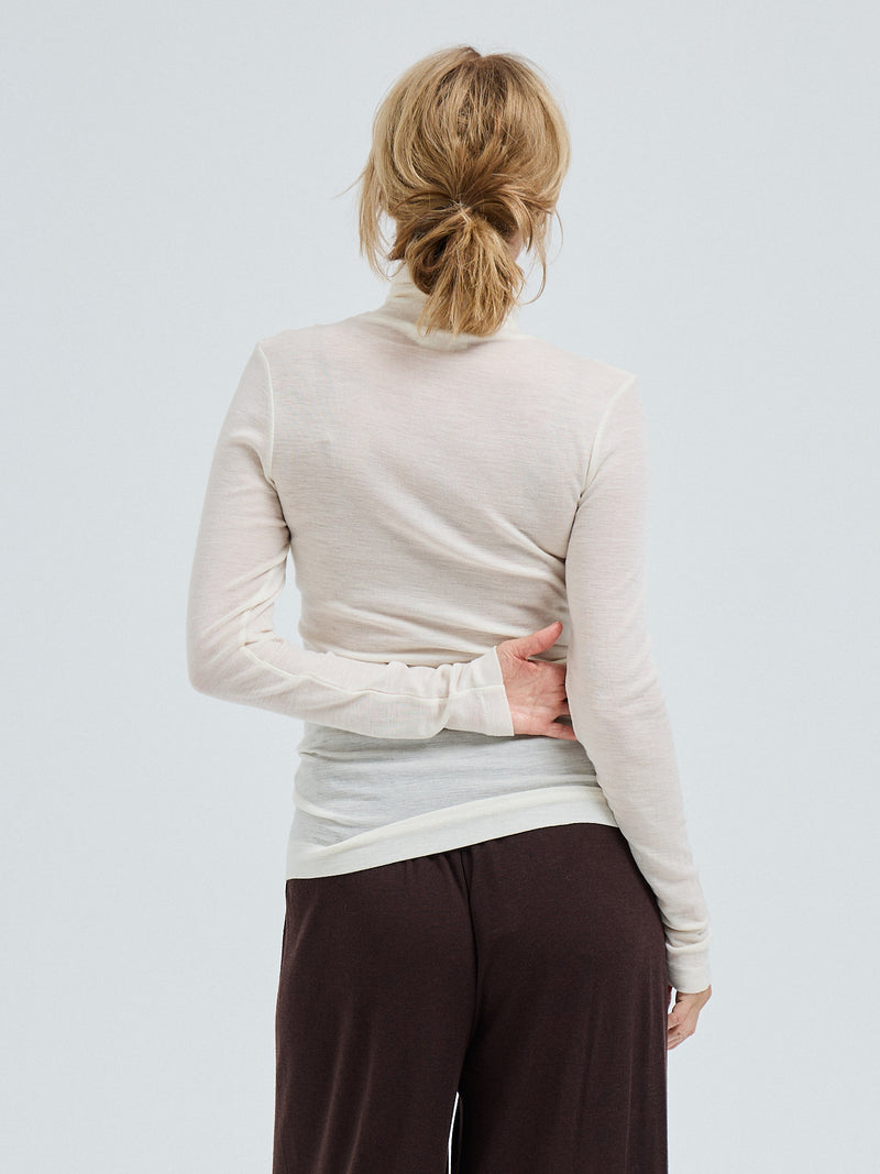 Seamless Basic Woolen Lola | Merinould Rullekravebluse Off-white
