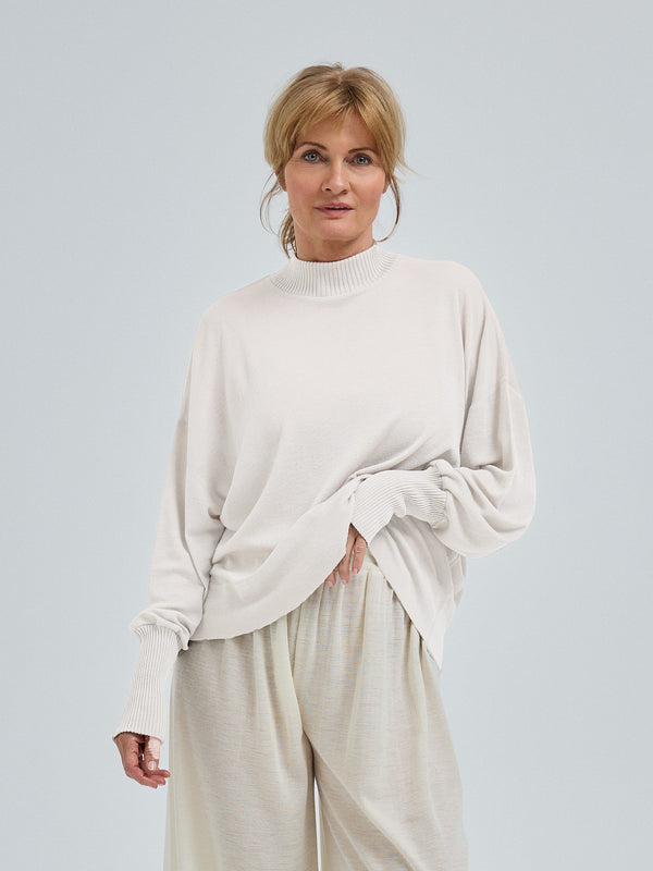 Seamless Basic Woolen Sporty Sweat | Merinould Bluse Off-white