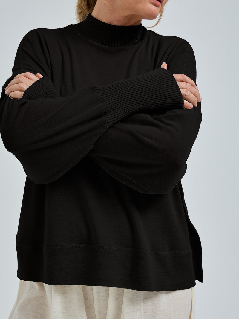 Seamless Basic Woolen Sporty Sweat | Merinould Bluse Sort