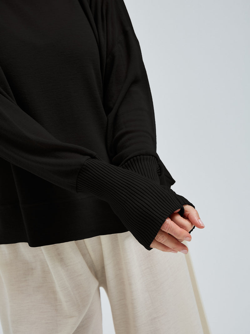 Seamless Basic Woolen Sporty Sweat | Merinould Bluse Sort