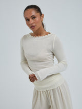 Seamless Basic Wooly Boat Neck | Uld Silke Bluse Off-white